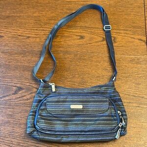 Baggallini Crossbody Purse